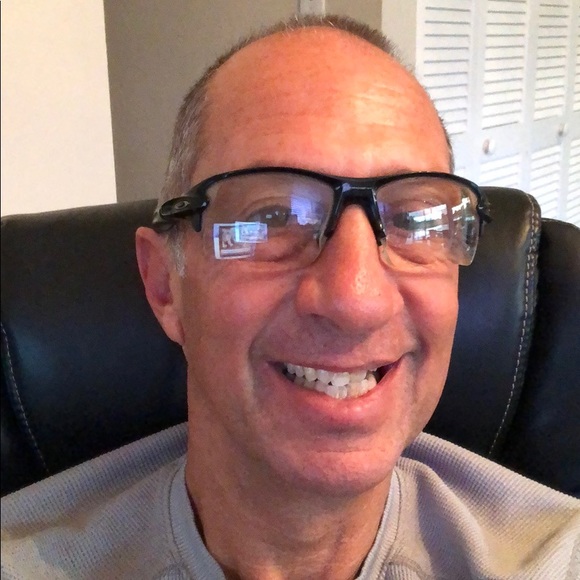 Meet your Posher, David - Picture 1 of 1